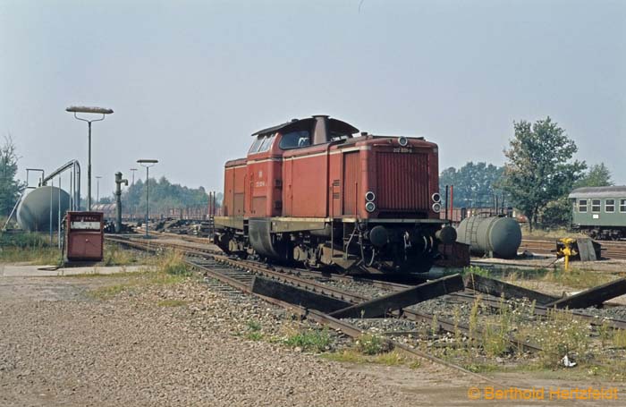 http://www.eisenbahn-nord.de/dbbilder/ablagewebalben/Goerde/images/336_25.09.80.jpg 