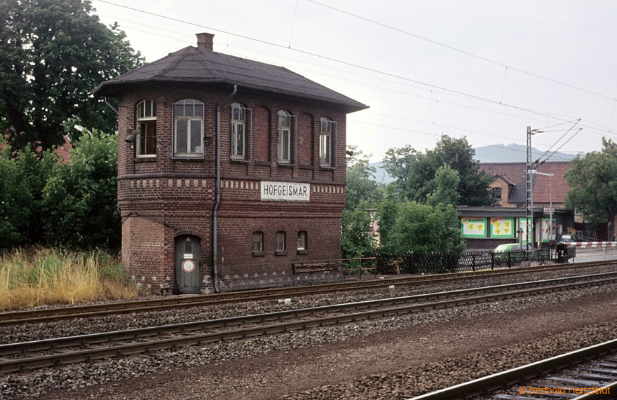 http://www.eisenbahn-nord.de/dbbilder/ablagewebalben/Hofgeismar/images/DIA017.jpg 