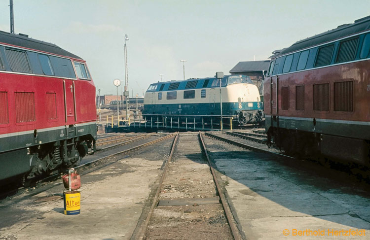 2_58_21.03.76